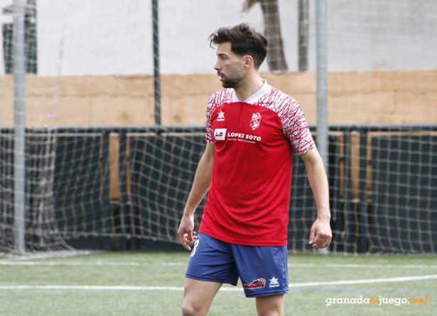 El jugador del Churriana CF, Fer Herrera (J. PALMA) El jugador del Churriana CF, Fer Herrera (J. PALMA)