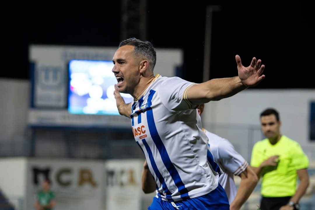 El CF Motril goleó al Poli Almería (CF MOTRIL)