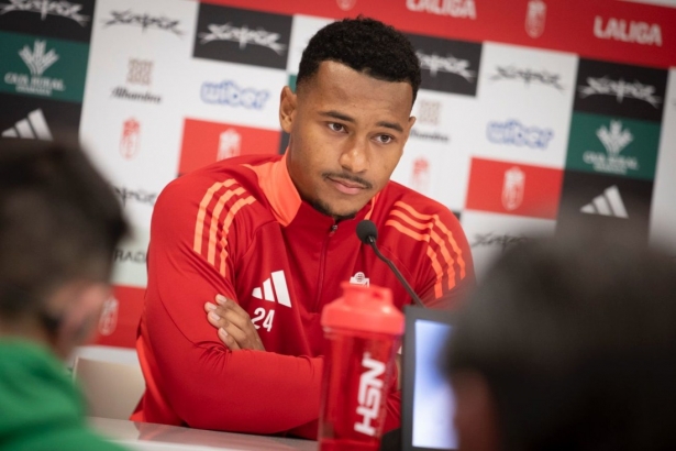 Williams ha pasado por la sala de prensa de la Ciudad Deportiva (ANTONIO L. JUÁREZ) Williams ha pasado por la sala de prensa de la Ciudad Deportiva (ANTONIO L. JUÁREZ)