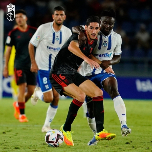 El Granada quiere volver a ganar en Tenerife muchos años después (GRANADA CF) El Granada quiere volver a ganar en Tenerife muchos años después (GRANADA CF)