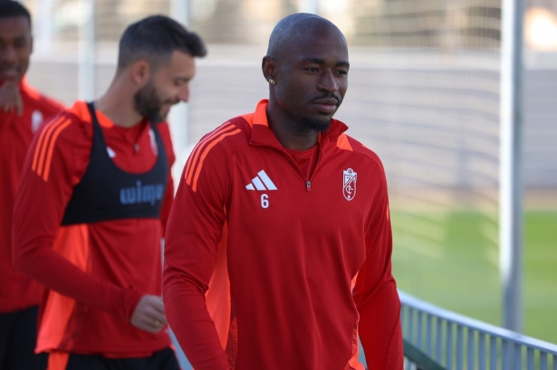 Hongla no estará con el equipo en Tenerife (J. AZCOYTIA) Hongla no estará con el equipo en Tenerife (J. AZCOYTIA)
