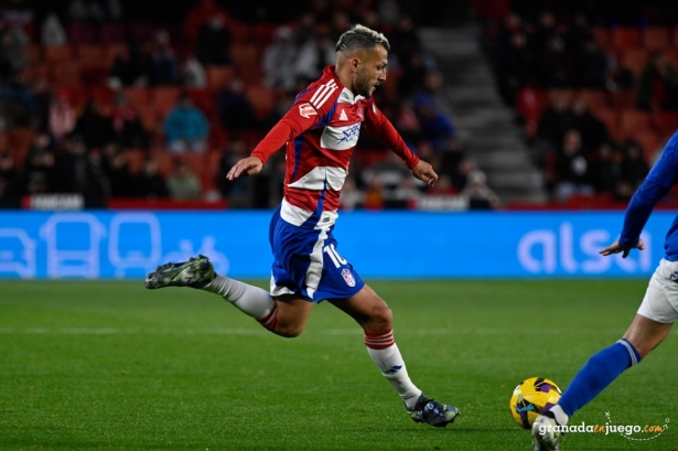 El Granada debe dar un paso al frente lejos de su estadio (JOSÉ M. BALDOMERO)