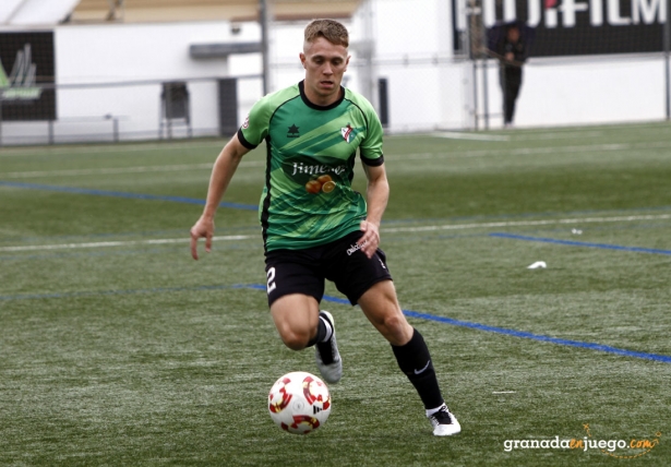 El Huétor Vega quiere prolongar su buena racha (J. PALMA)