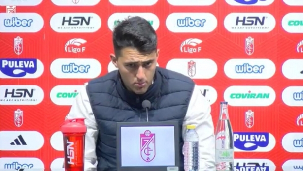 Arturo Ruiz pasó por la sala de prensa tras el encuentro Arturo Ruiz pasó por la sala de prensa tras el encuentro