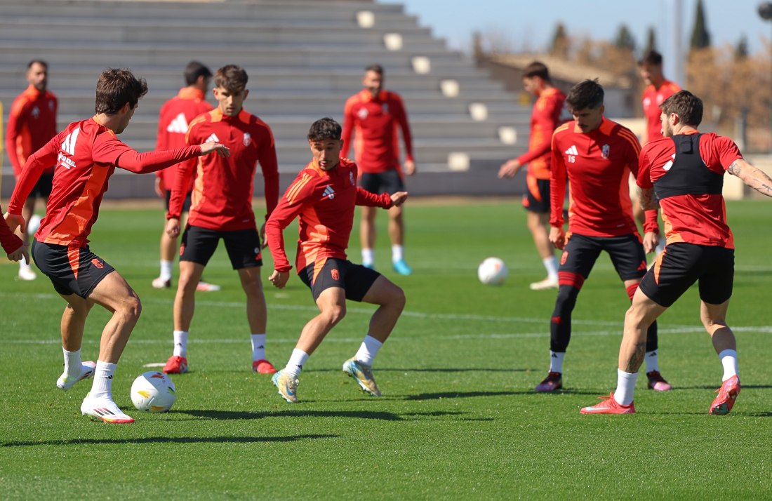 El equipo sigue preparando el duelo ante el Almería (J. AZCOYTIA)