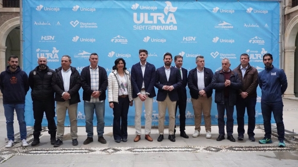Presentación en la sede de la Junta en Granada de la Unicaja Ultra Sierra Nevada (JUNTA) Presentación en la sede de la Junta en Granada de la Unicaja Ultra Sierra Nevada (JUNTA)