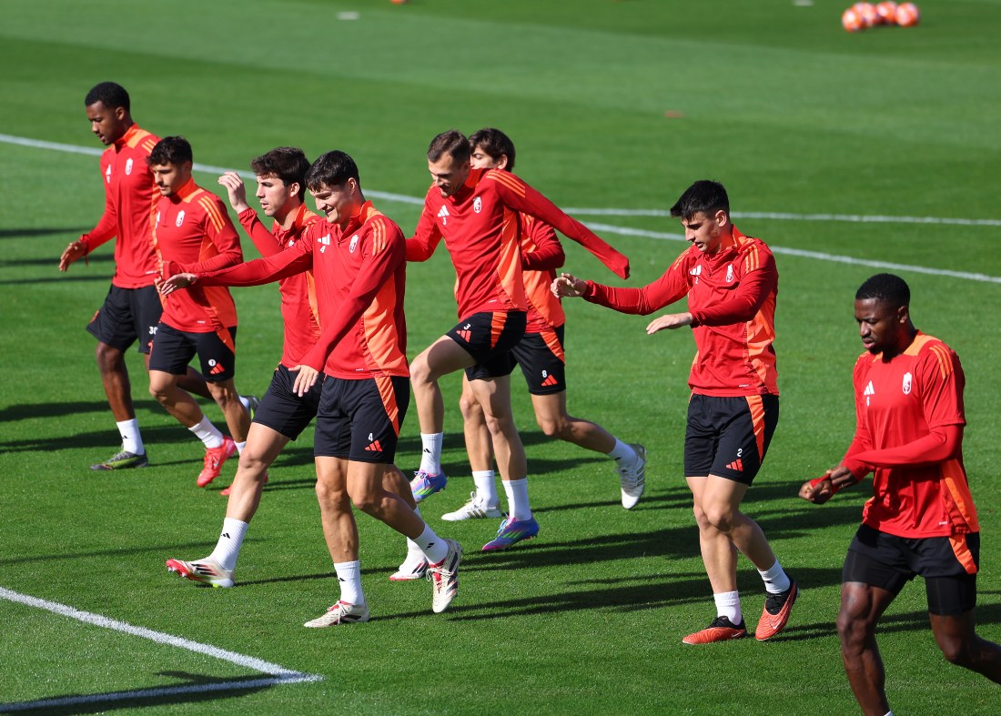 El equipo sigue preparando el choque ante el Cartagena (J. AZCOYTIA)