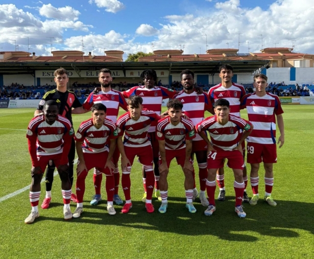 El Recreativo ha consumado un nuevo descenso (GRANADA CF) El Recreativo ha consumado un nuevo descenso (GRANADA CF)