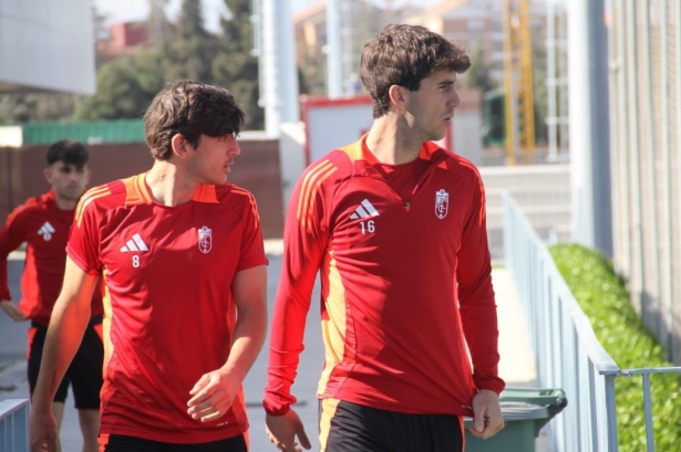 Gonzalo Villar y Manu Lama en el entrenamiento de esta mañana (J. PALMA)