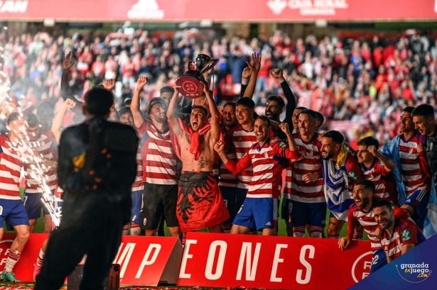 El Granada quiere repetir ascenso (JOSÉ M. BALDOMERO)