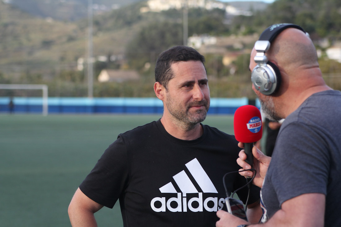 El entrenador del Purullena CF, Leo Samaja, entrevistado por Loren Tomás