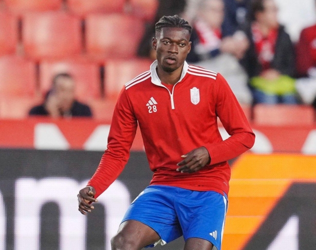 El Granada cuenta con Oscar para el próximo curso (GRANADA CF) El Granada cuenta con Oscar para el próximo curso (GRANADA CF)