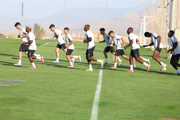 Los amistosos de pretemporada se podrán seguir online (J. AZCOYTIA) Los amistosos de pretemporada se podrán seguir online (J. AZCOYTIA)