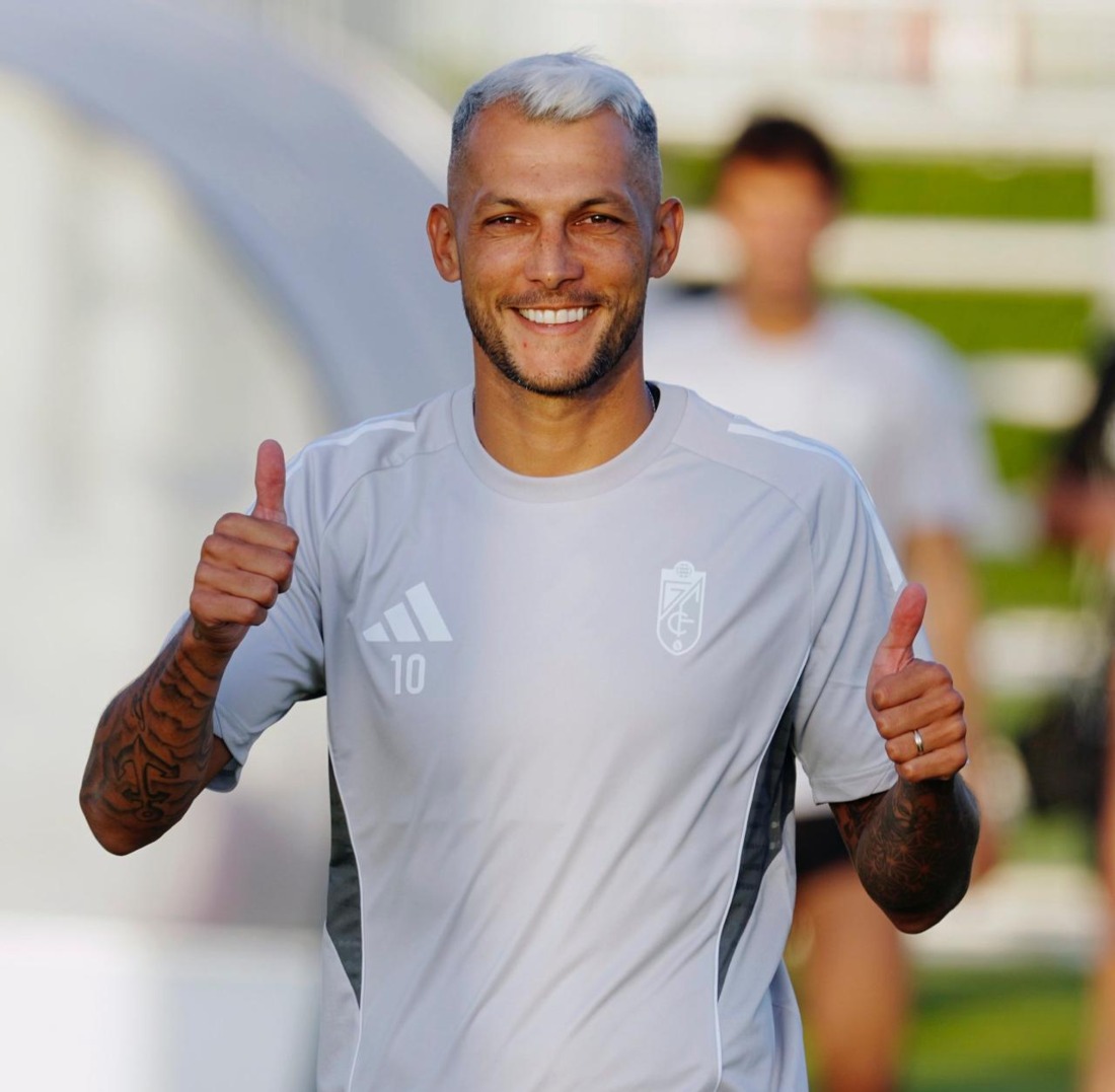 Stoichkov quiere volver a sonreír sobre el césped (GRANADA CF)
