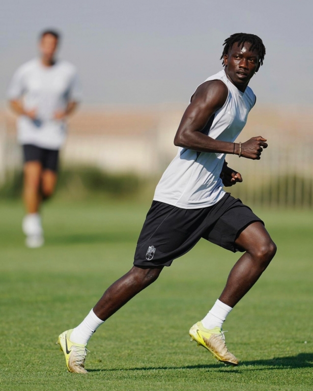 El equipo sigue trabajando a pleno rendimiento (GRANADA CF) El equipo sigue trabajando a pleno rendimiento (GRANADA CF)