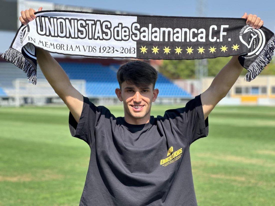 Juanma, en su presentación con Unionistas (UNIONISTAS SALAMANCA)