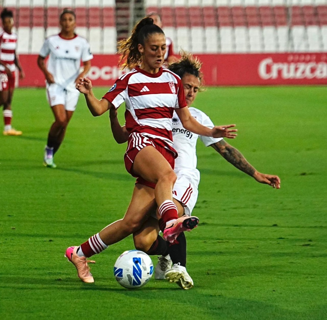 El Granada femenino se estrenó con derrota (GRANADA CF)