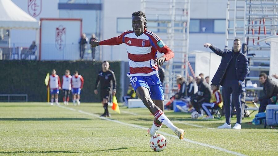 Eghosa se marcha en busca de minutos (GRANADA CF)