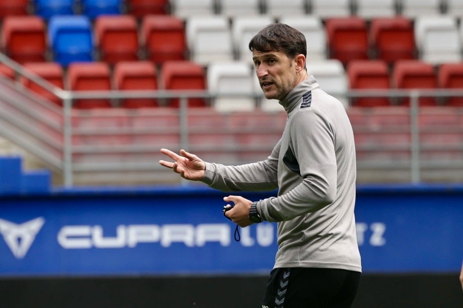 Beñat San José espera un Granada intenso (SD EIBAR)