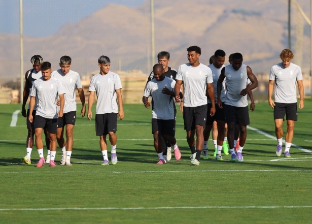 El equipo vuelve el martes a los entrenamientos (J. AZCOYTIA) El equipo vuelve el martes a los entrenamientos (J. AZCOYTIA)