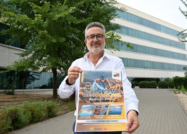 Presentación deI Triatlón Desafío Geoparque (DIPGRA) Presentación deI Triatlón Desafío Geoparque (DIPGRA)