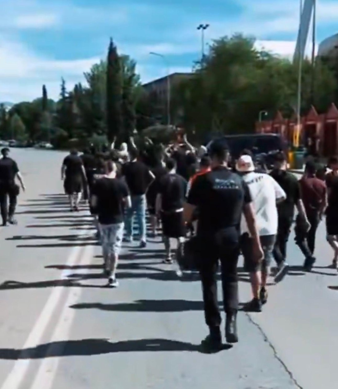 La Policía identificó a 49 personas (POLICIA GR)