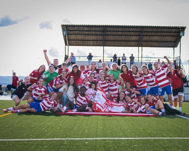El filial rojiblanco logró la victoria (GRANADA CF) El filial rojiblanco logró la victoria (GRANADA CF)