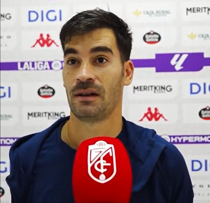 Trigueros, jugador del Granada CF, durante las declaraciones (GCF)