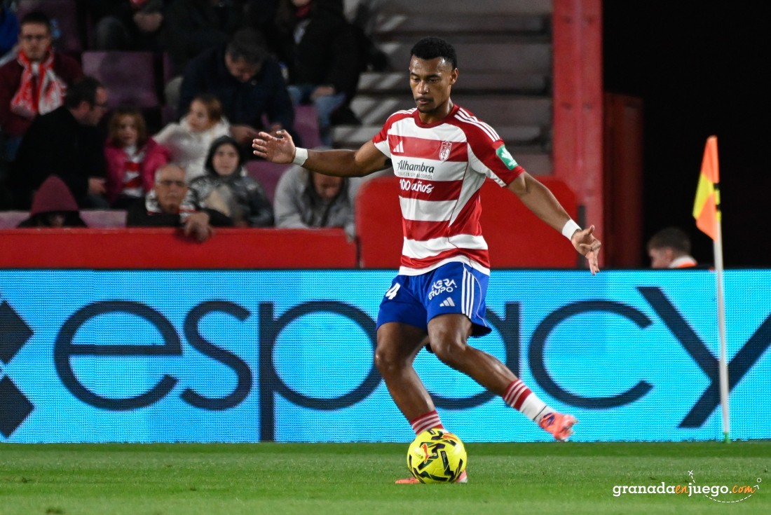 Williams volvió al once varias semanas después (J.M. BALDOMERO)