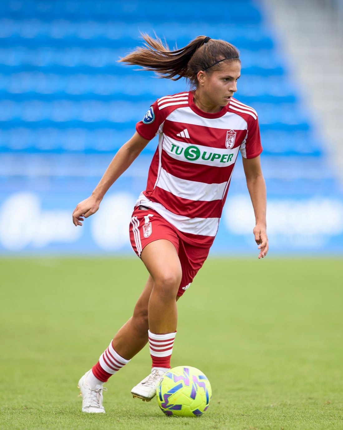 Las rojiblancas lograron un punto (GRANADA CF)