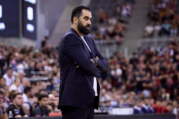 Ramón Díaz espera que el equipo se sobreponga y consigue la victoria (GPMEDIA)