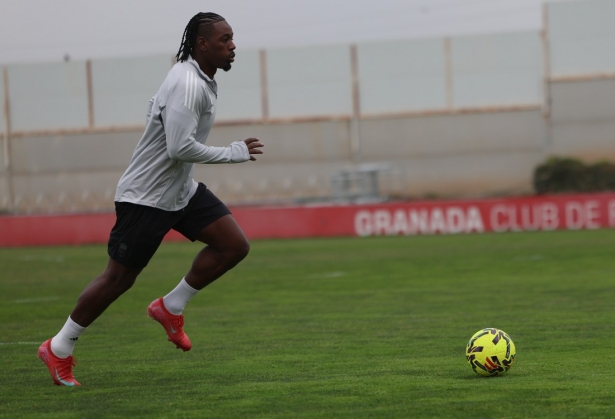 Bouldini sigue sin marcar como rojiblanco (J. AZCOYTIA) Bouldini sigue sin marcar como rojiblanco (J. AZCOYTIA)