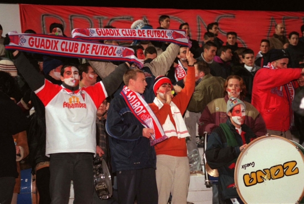 Aficionados durante el partido 
