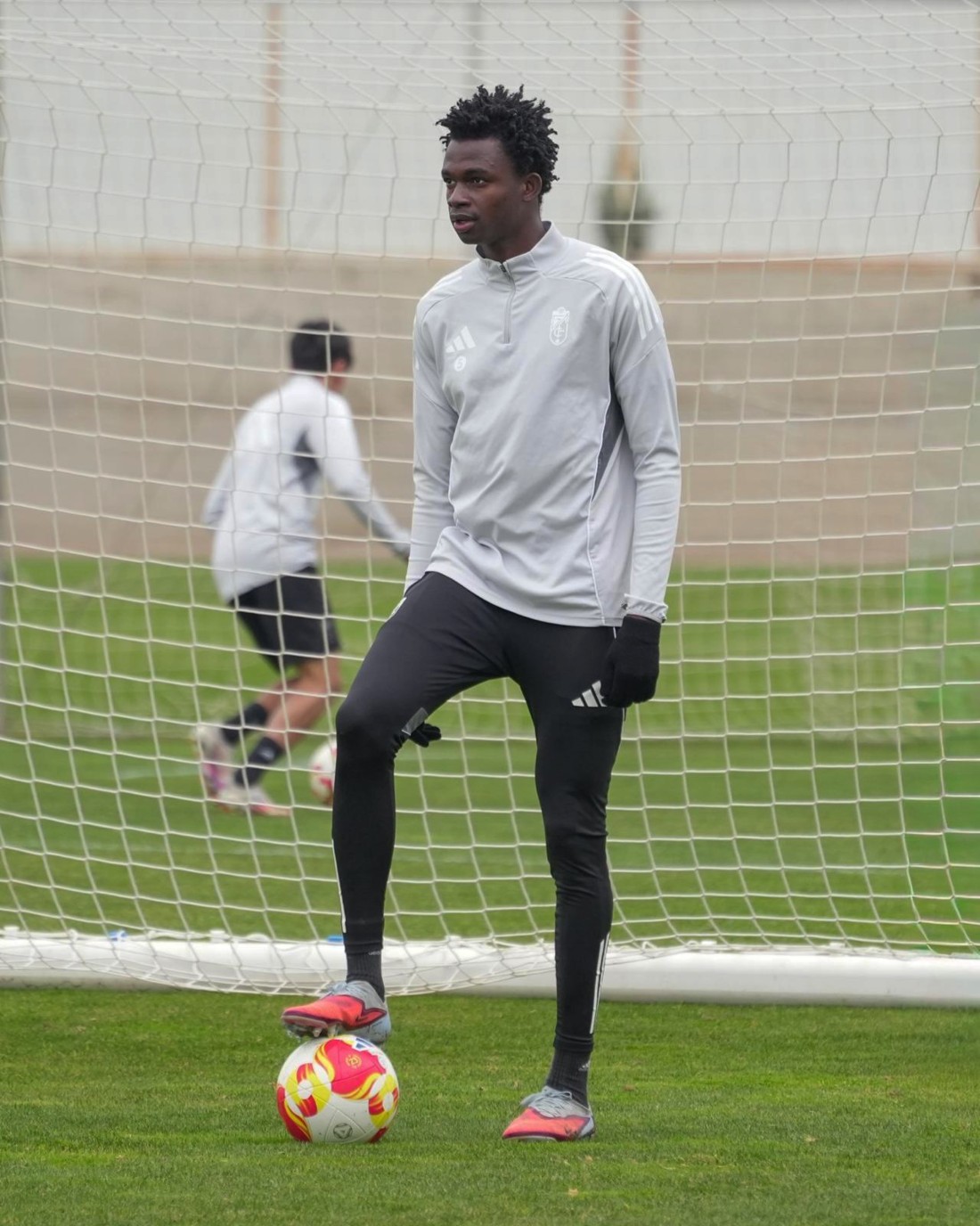 Los de Luis Bueno intentarán empezar el año con buen pie (GRANADA CF)