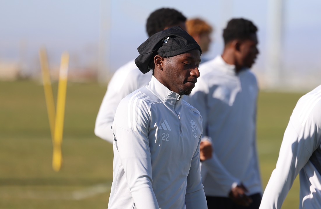 Diallo regresa para ser titular ante el Castellón (J. AZCOYTIA)