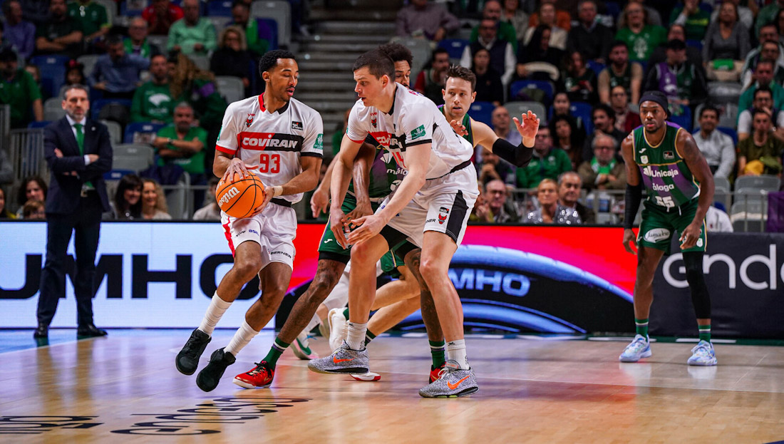 El Covirán Granada dio la cara ante Unicaja (ACB PHOTO / MARIANO POZO)
