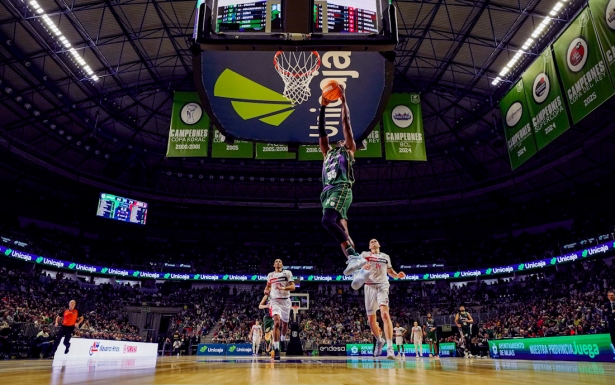 El Covirán plantó cara a Unicaja (UNICAJA) El Covirán plantó cara a Unicaja (UNICAJA)