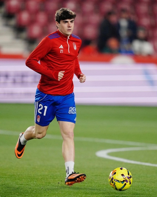 Pablo Sáenz tendrá la oportunidad de inicio (GRANADA CF) Pablo Sáenz tendrá la oportunidad de inicio (GRANADA CF)