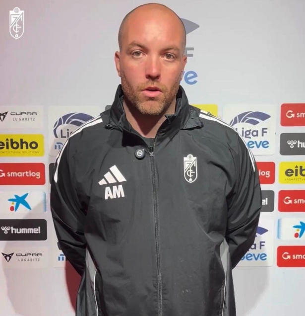 El segundo técnico el equipo destacó la actitud de las rojiblancas (GRANADA CF) El segundo técnico el equipo destacó la actitud de las rojiblancas (GRANADA CF)