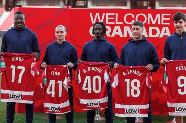 Diaby ha sido presentado junto a sus compañeros (GPMEDIA) Diaby ha sido presentado junto a sus compañeros (GPMEDIA)