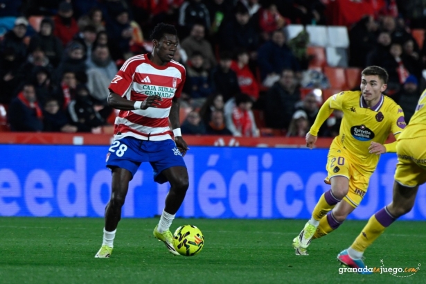 Oscar no jugó como titular en Riazor (J.M. BALDOMERO) Oscar no jugó como titular en Riazor (J.M. BALDOMERO)