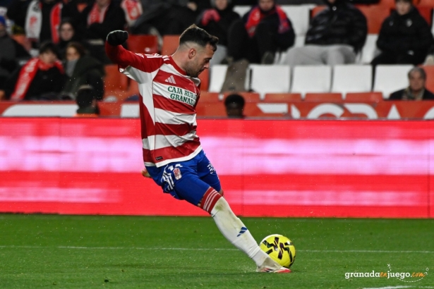 Arnáiz fue uno de los protagonistas en Riazor (J.M. BALDOMERO) Arnáiz fue uno de los protagonistas en Riazor (J.M. BALDOMERO)