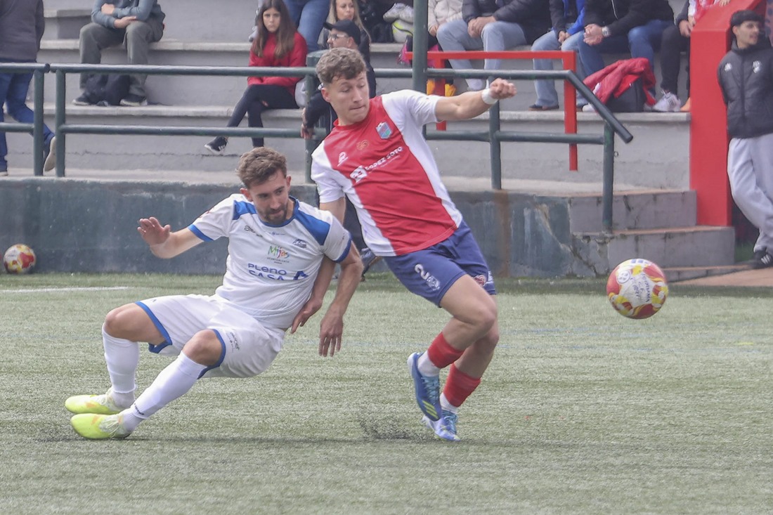 El Churriana CF se vino de vacio de Martos (GPMEDIA/ARCHIVO)