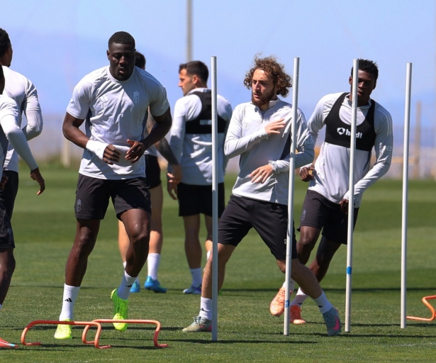 El equipo ha completado la última sesión antes de medirse a Las Palmas (J. AZCOYTIA)
