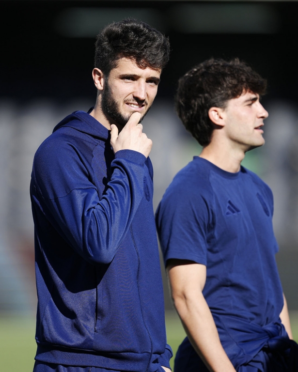 Ander Astralaga vuelve a ser titular ante el CD Castellón (GCF) Ander Astralaga vuelve a ser titular ante el CD Castellón (GCF)