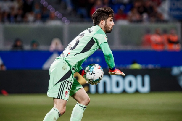 Astralaga defendió su portería (LOF)