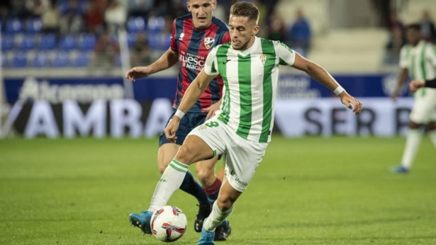 Isma Ruiz volverá a cruzarse con el Granada Isma Ruiz volverá a cruzarse con el Granada