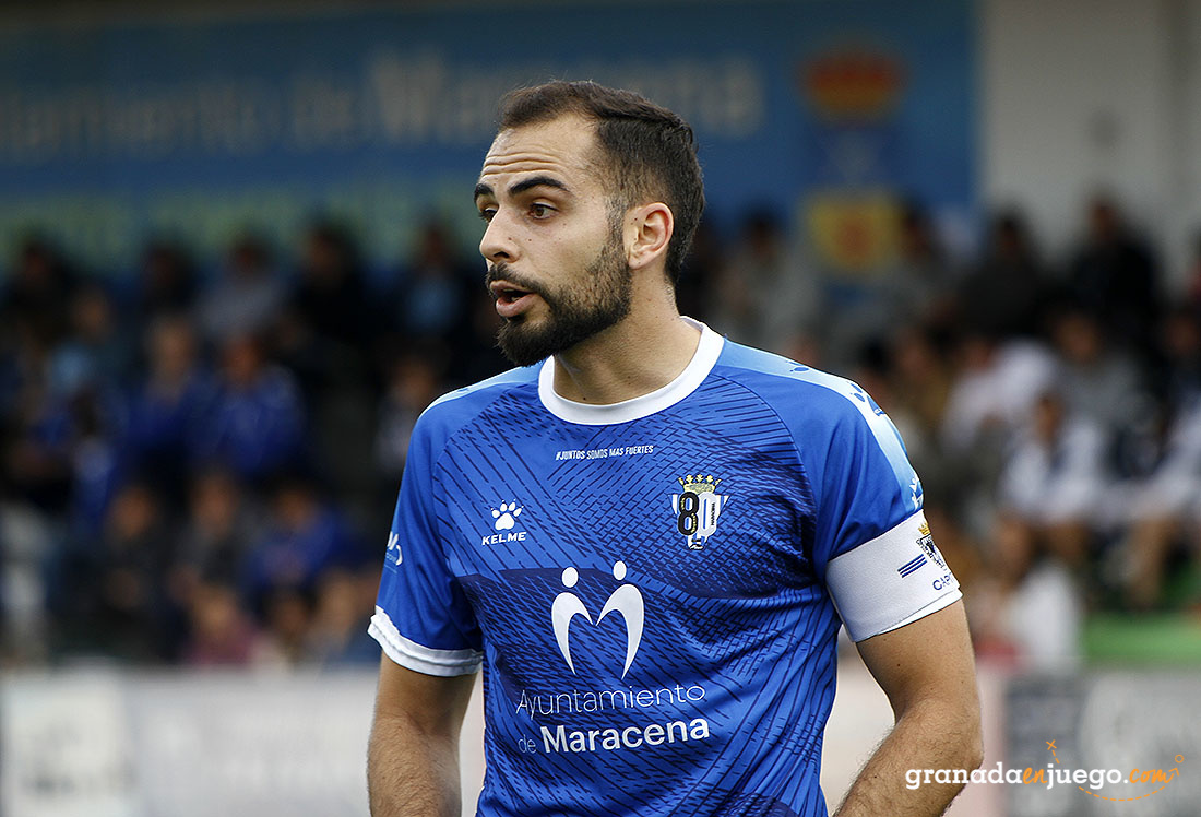 Rl capitán de la UD Maracena, Jesús Sabaca (J. PALMA)