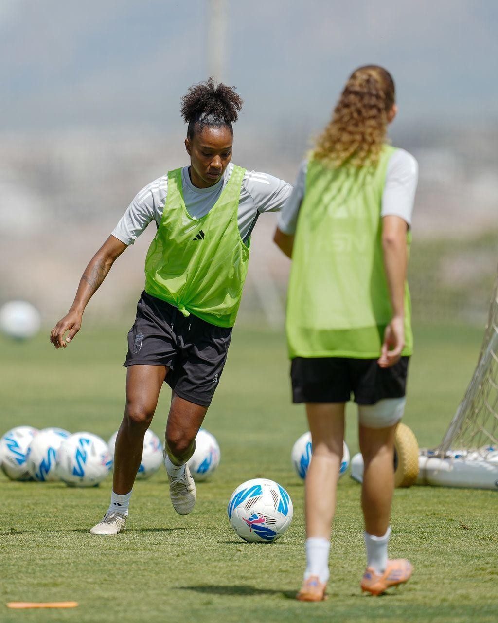 Las rojiblancas quieren alcanzar su récord (GRANADA CF)