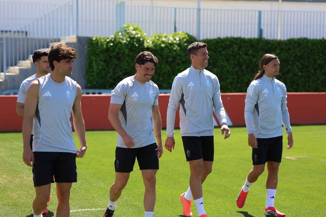 Muchas piezas de la actual plantilla se marchan (J. AZCOYTIA)